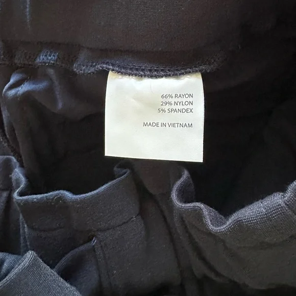 41 Hawthorn High Waist Navy Shorts with Bow - Picture 6 of 6